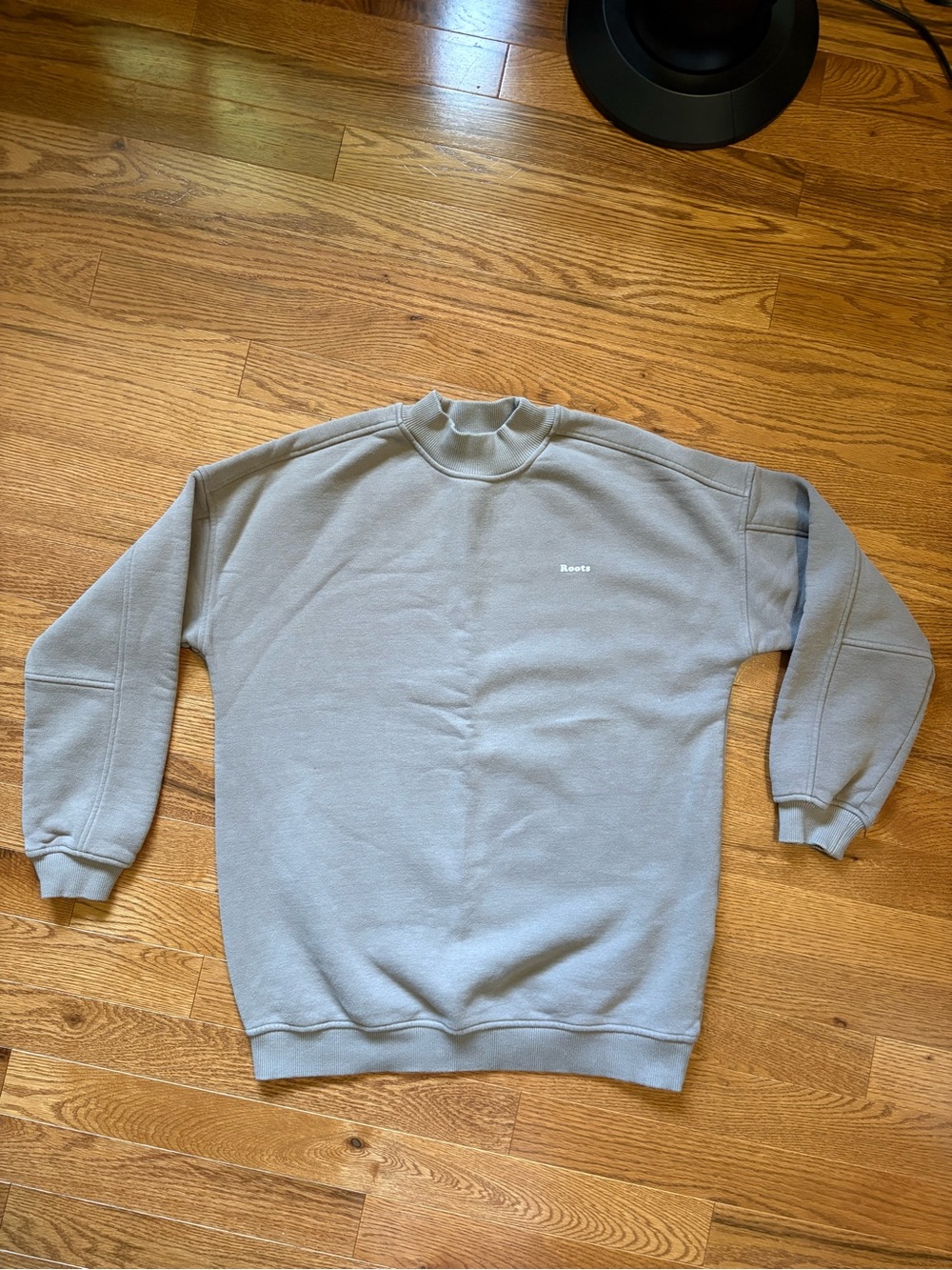 Roots Women's Mockneck Sweater in Light Taupe